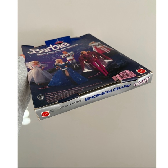 LOT OF 3 Barbie 1985 Astronaut Doll and 2 Separate Outfits - Picture 11 of 15